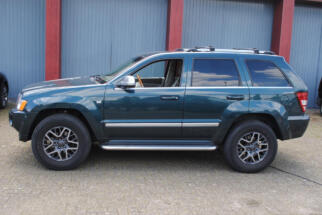 Jeep-Grand Cherokee