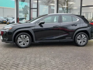 Lexus-UX