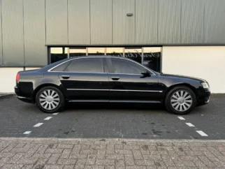 Audi-A8