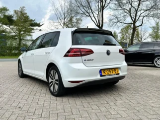 Volkswagen-e-Golf