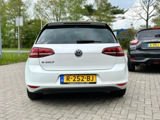 Volkswagen-e-Golf