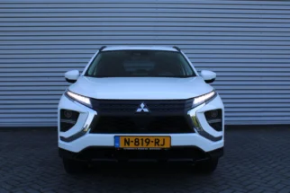 Mitsubishi-Eclipse Cross