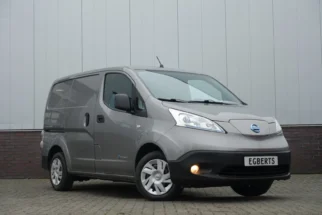 Nissan-E-NV200