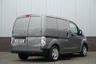 Nissan-E-NV200