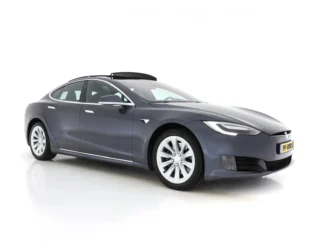 Tesla-Model S