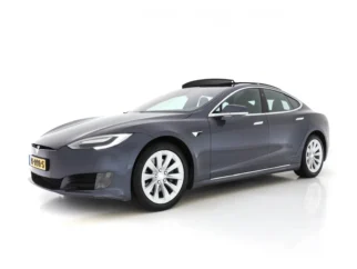 Tesla-Model S