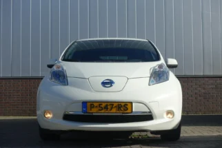 Nissan-Leaf