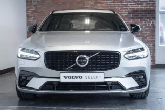 Volvo-V90