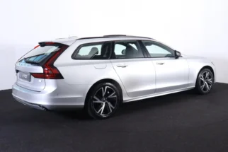 Volvo-V90