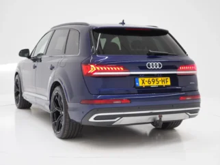 Audi-Q7