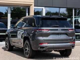 Jeep-Grand Cherokee