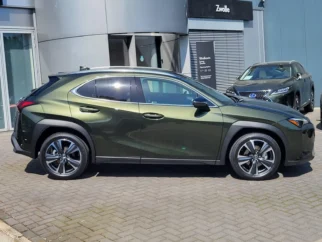 Lexus-UX