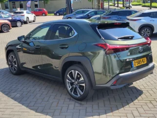 Lexus-UX