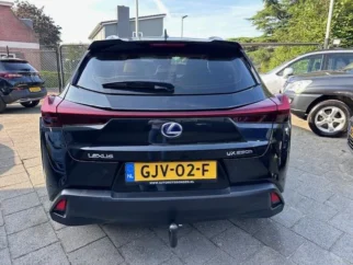 Lexus-UX