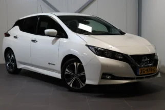 Nissan-Leaf