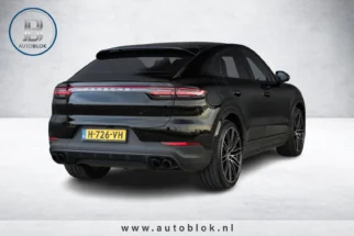 Porsche-Cayenne Coupé