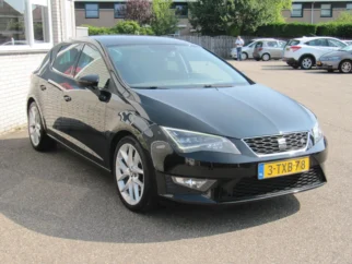 SEAT-Leon