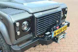 Land Rover-Defender