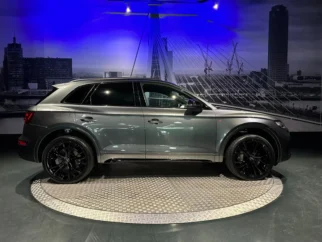 Audi-Q5