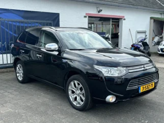 Mitsubishi-Outlander