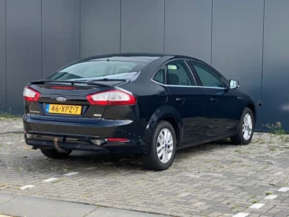 Ford-Mondeo