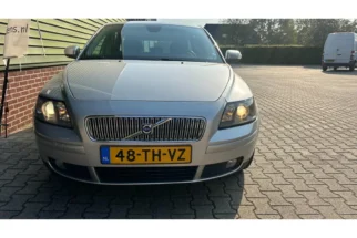 Volvo-V50