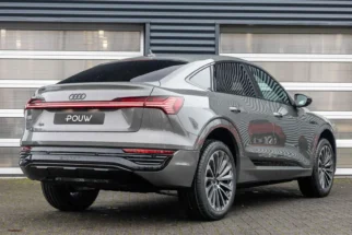 Audi-Q8 Sportback e-tron