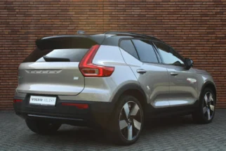 Volvo-XC40