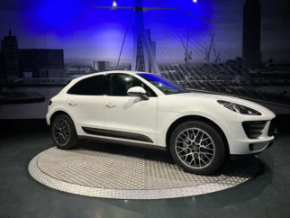 Porsche-Macan