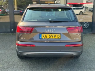 Audi-Q7