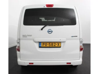 Nissan-e-NV200 Evalia