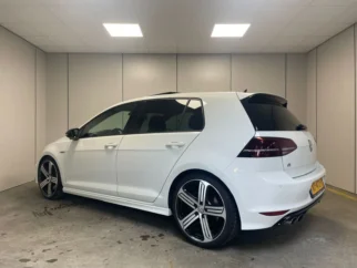 Volkswagen-Golf