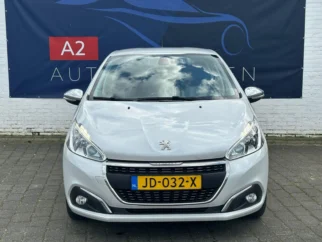 Peugeot-208