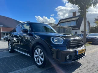 MINI-Countryman