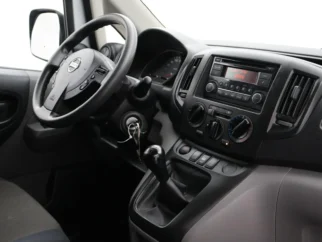 Nissan-NV200