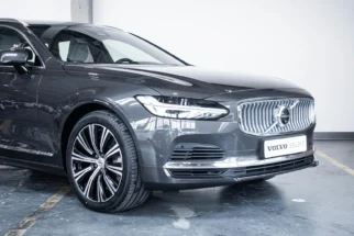 Volvo-V90