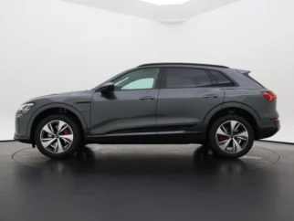 Audi-Q8 e-tron