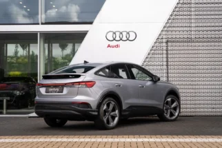 Audi-Q4 e-tron