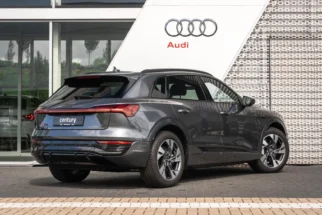 Audi-Q8 e-tron