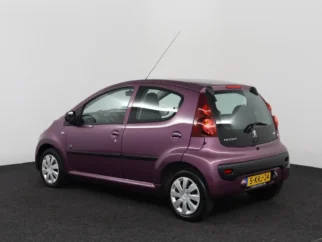 Peugeot-107