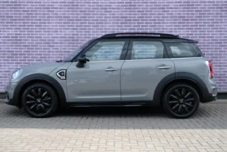 MINI-Countryman