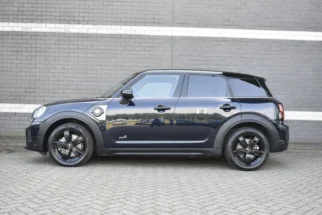 MINI-Countryman