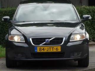 Volvo-V50