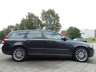 Volvo-V50