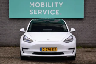 Tesla-Model 3