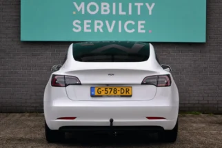 Tesla-Model 3