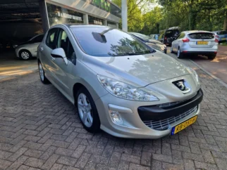 Peugeot-308