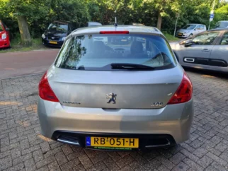 Peugeot-308