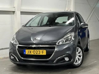 Peugeot-208