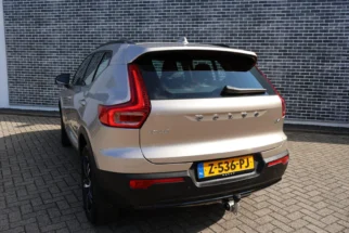 Volvo-XC40